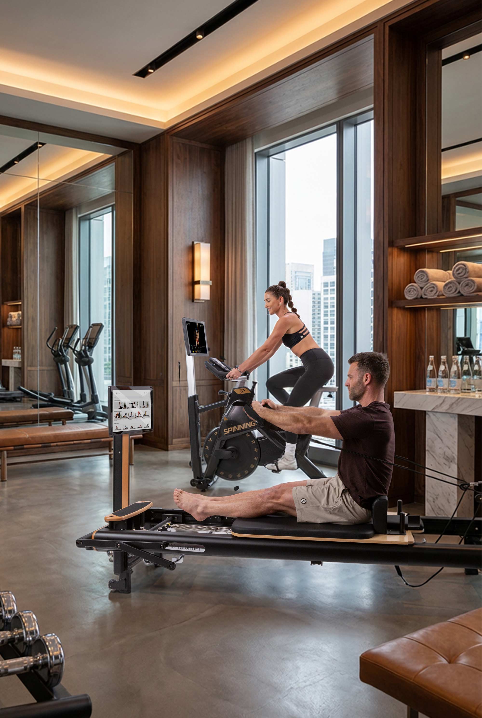 PP-and-SP-StudioConnect-hotel.jpg__PID:1ad5d837-c084-4297-ab68-ea717317720e